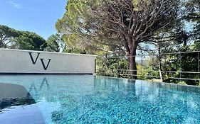 Le Vallon De Valrugues Hotel Spa & Villas